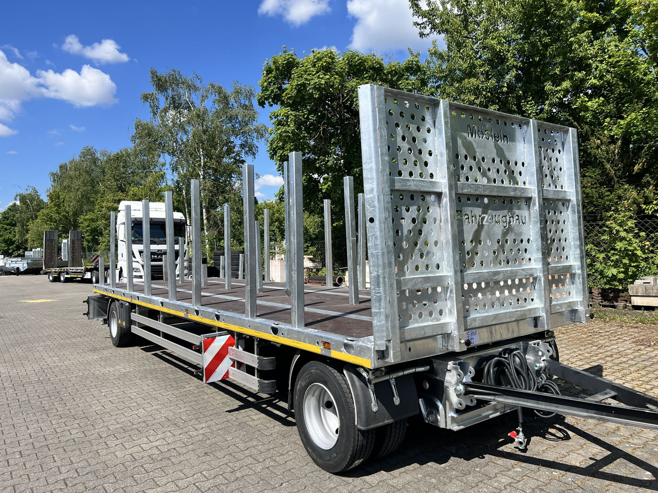 Möslein T 2 Plato 7,60 m 2 Achs Jumbo- Plato- Anhänger Mega - Dropside/ Flatbed trailer: picture 2 Möslein T 2 Plato 7,60 m 2 Achs Jumbo- Plato- Anhänger Mega - Dropside/ Flatbed trailer: picture 2