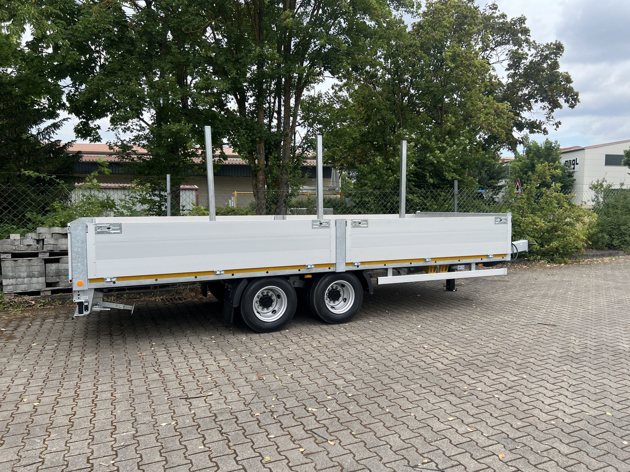 Möslein THT 14,4 G 6,2 14,4 t GG Tandem- Pritschenanhänger- Tieflader - Dropside/ Flatbed trailer: picture 3 Möslein THT 14,4 G 6,2 14,4 t GG Tandem- Pritschenanhänger- Tieflader - Dropside/ Flatbed trailer: picture 3