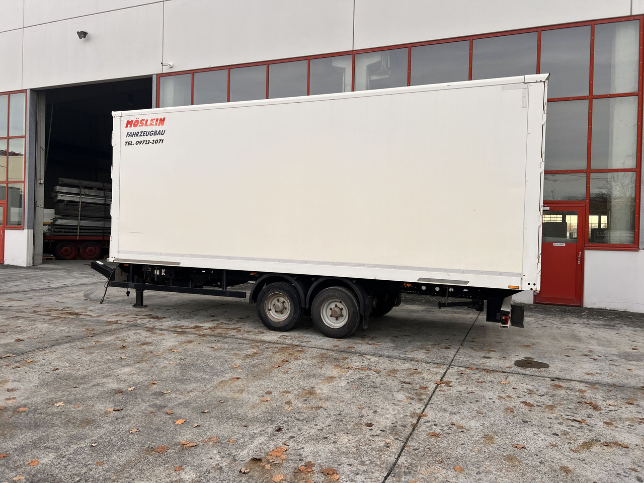Möslein TKO 105 D Schwebheim Tandem- Koffer- Anhänger, Durchladbar - Closed box trailer: picture 5 Möslein TKO 105 D Schwebheim Tandem- Koffer- Anhänger, Durchladbar - Closed box trailer: picture 5
