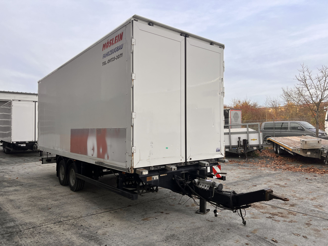 Möslein TKO 105 D Schwebheim Tandem- Koffer- Anhänger, Durchladbar - Closed box trailer: picture 4 Möslein TKO 105 D Schwebheim Tandem- Koffer- Anhänger, Durchladbar - Closed box trailer: picture 4