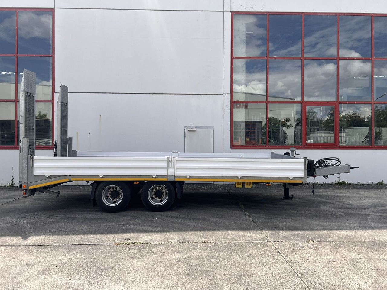 Low loader trailer Müller-Mitteltal 14 t Tandemtieflader, wenig Benutzt: picture 1