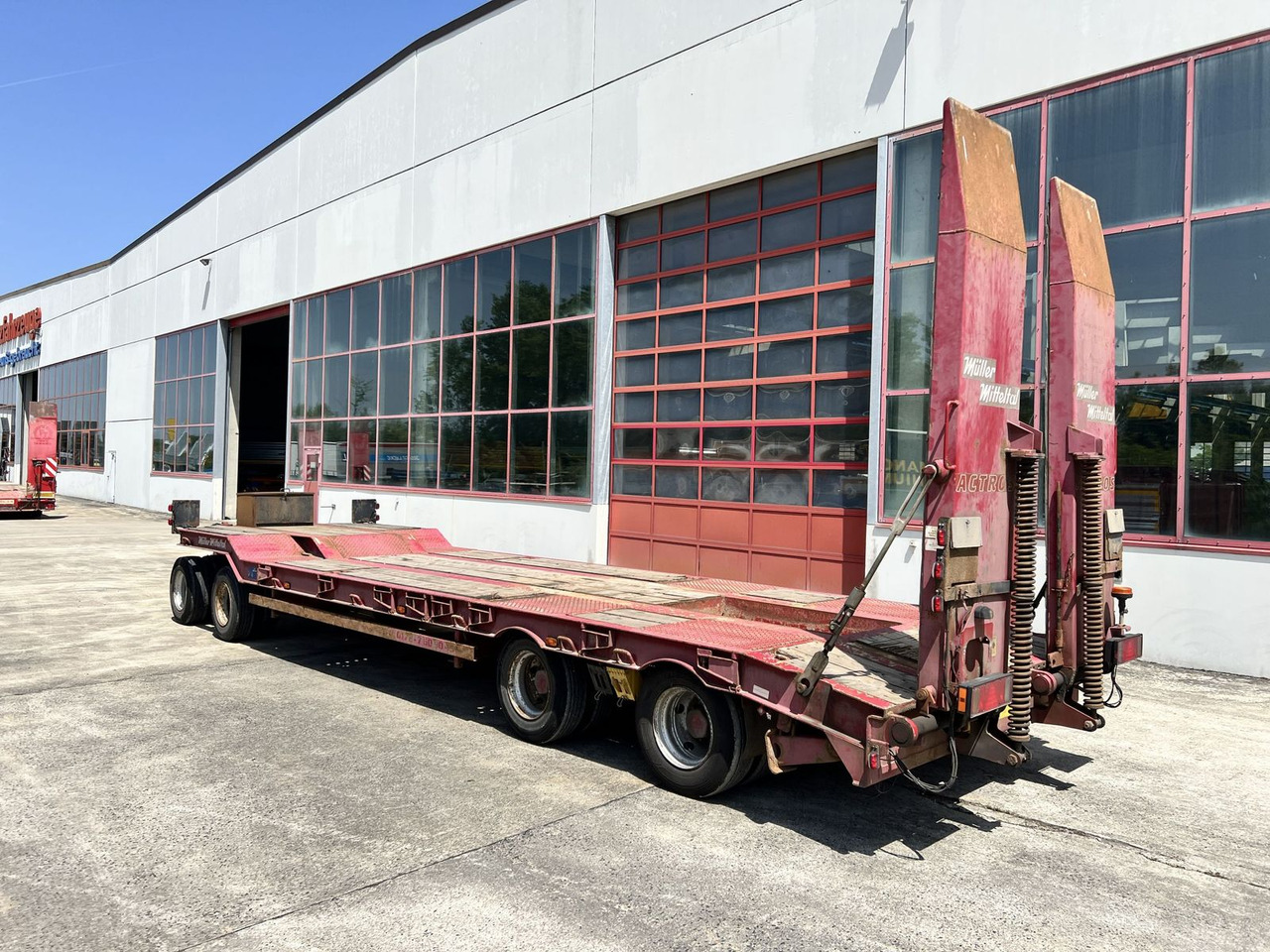 Müller-Mitteltal 4 Achs Tiefladeranhänger - Low loader trailer: picture 2 Müller-Mitteltal 4 Achs Tiefladeranhänger - Low loader trailer: picture 2