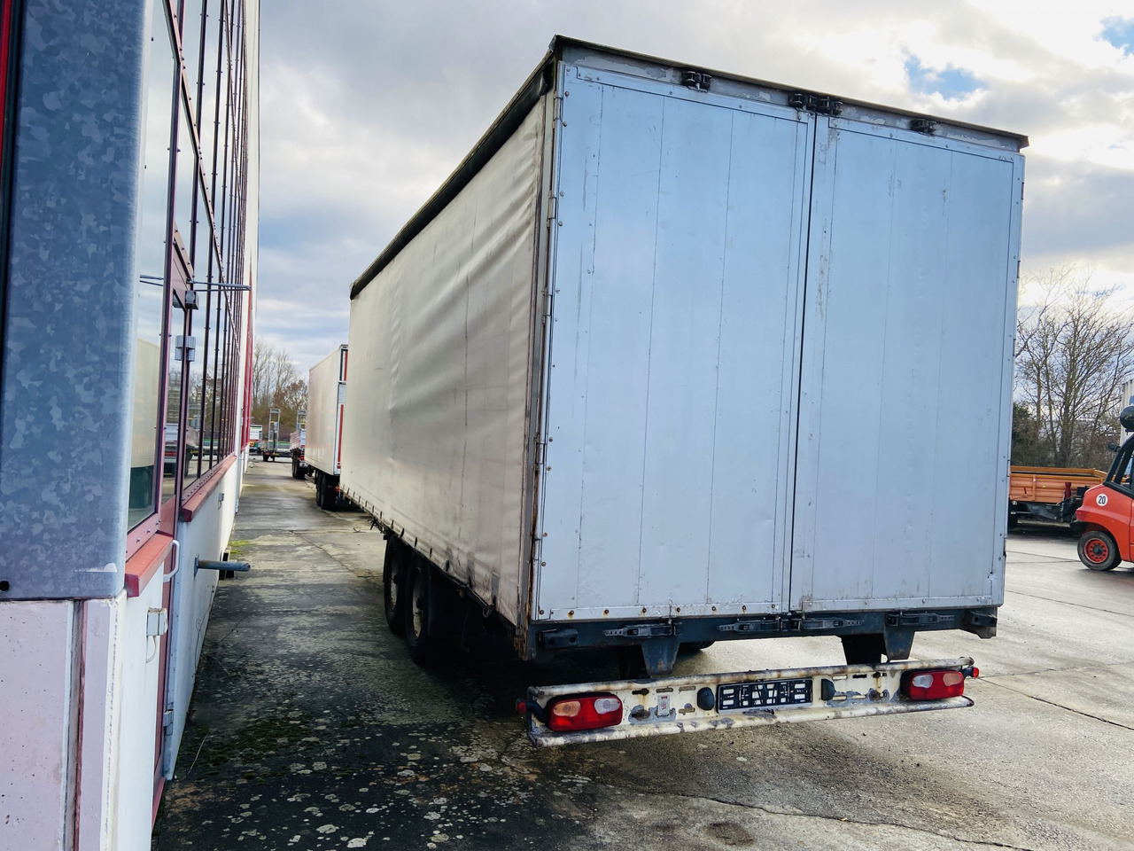 Obermaier OS2-L105L  Tandemplanenanhänger - Curtainsider trailer: picture 3 Obermaier OS2-L105L  Tandemplanenanhänger - Curtainsider trailer: picture 3