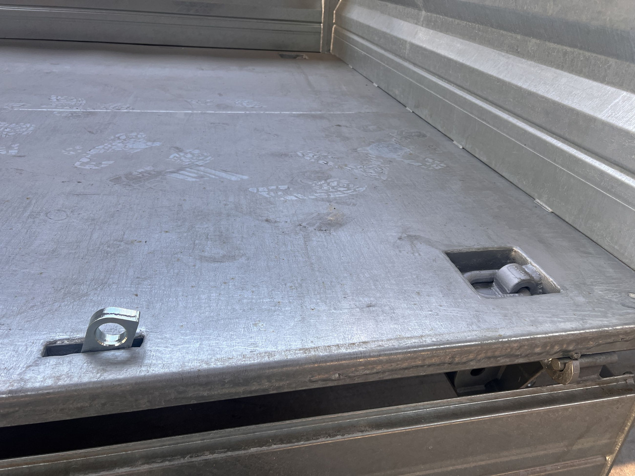 Möslein TTD 19 B neuer 19 t Tandemkipper- Tieflader - Other machinery: picture 3 Möslein TTD 19 B neuer 19 t Tandemkipper- Tieflader - Other machinery: picture 3