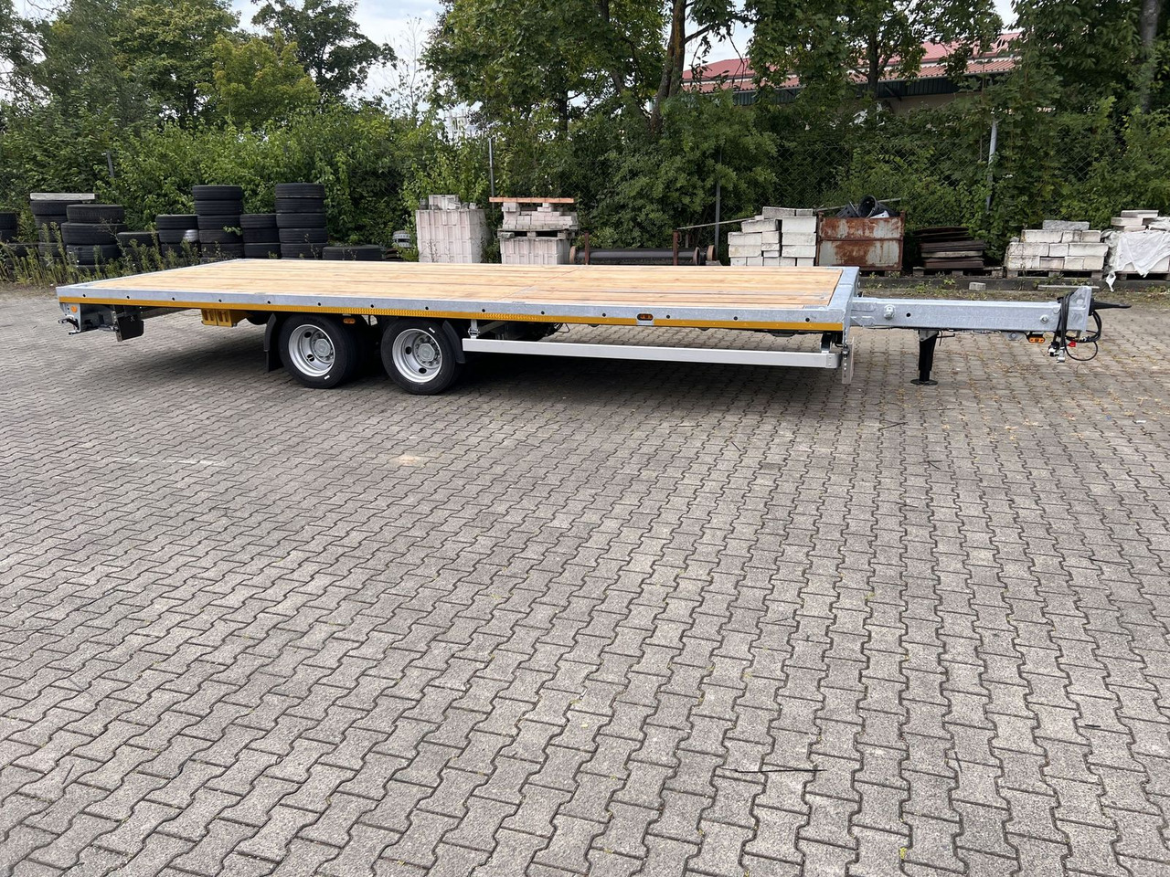 Möslein 11,9 t Tandemanhänger- Tieflader, ausziehbarLuf - Semi-trailer: picture 2 Möslein 11,9 t Tandemanhänger- Tieflader, ausziehbarLuf - Semi-trailer: picture 2