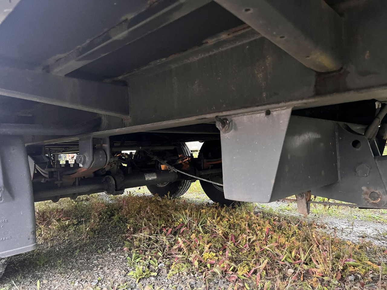 Tandemtieflader - Low loader trailer: picture 5 Tandemtieflader - Low loader trailer: picture 5