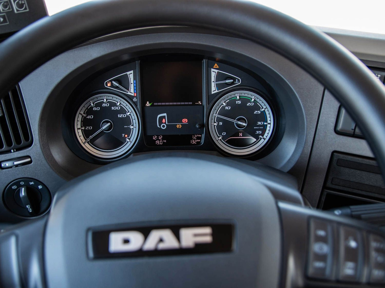 Tipper DAF FA LF 310 19t Absetzkipper VDL: picture 18