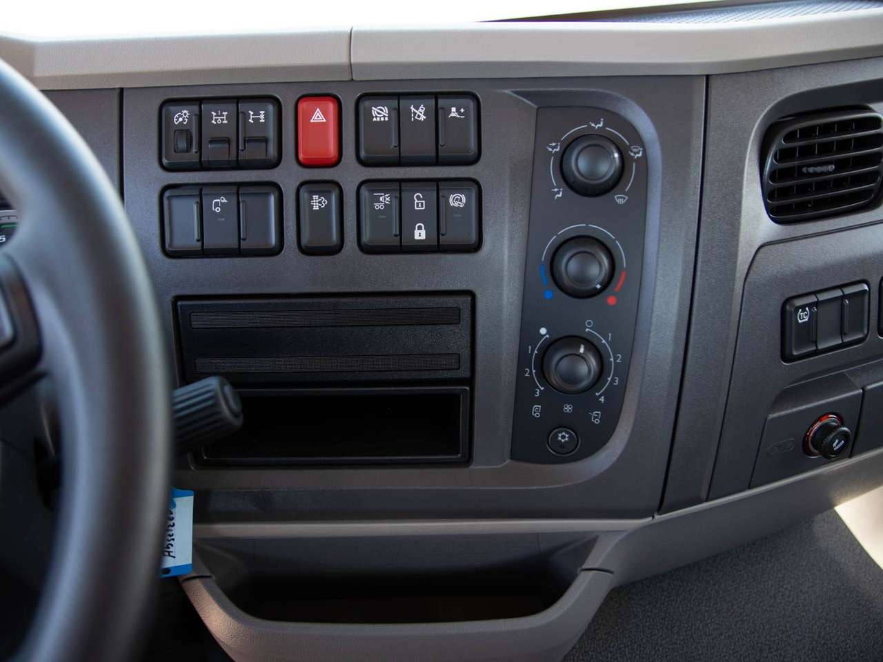 Tipper DAF FA LF 310 19t Absetzkipper VDL: picture 21