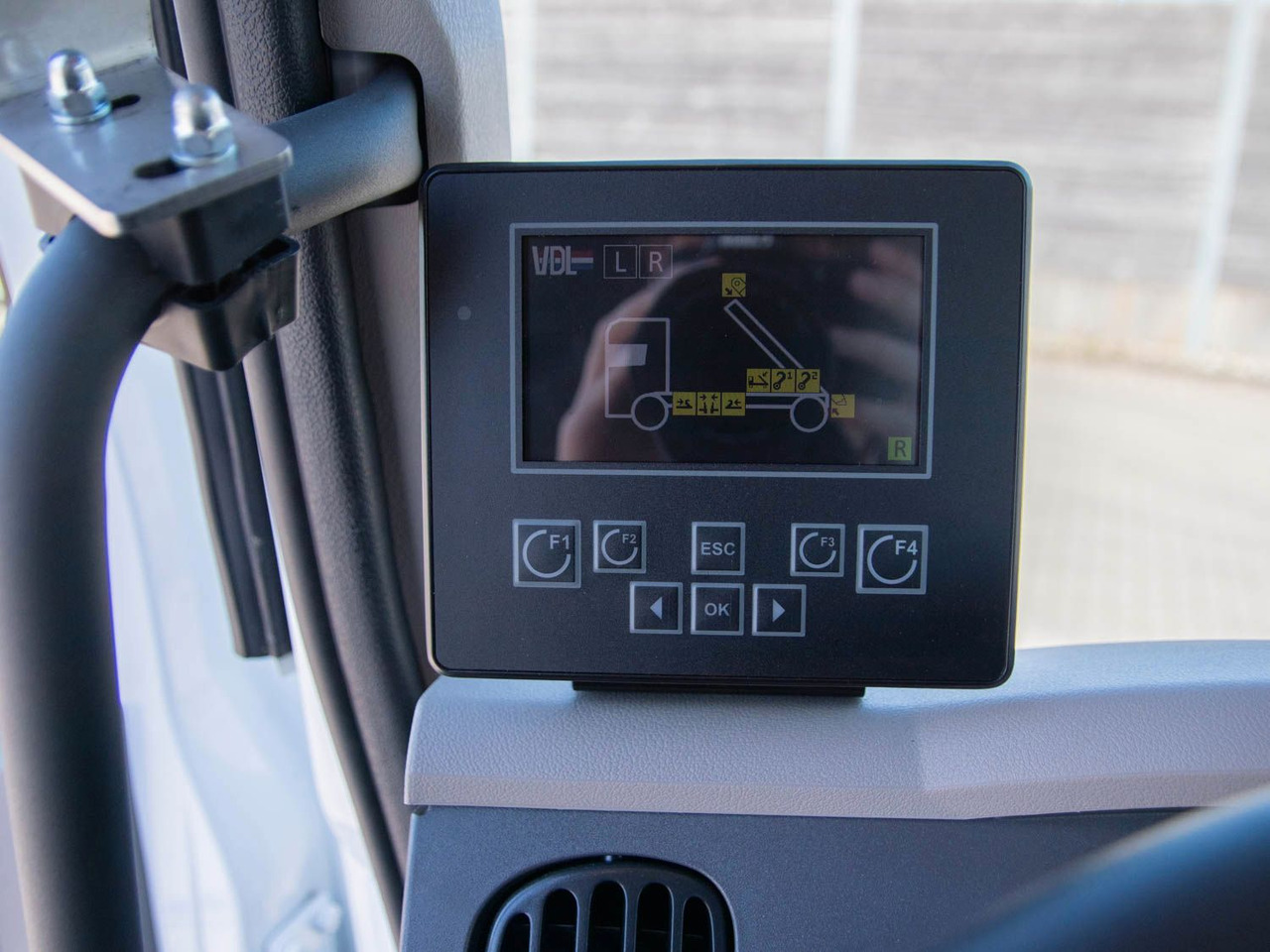 Tipper DAF FA LF 310 19t Absetzkipper VDL: picture 15