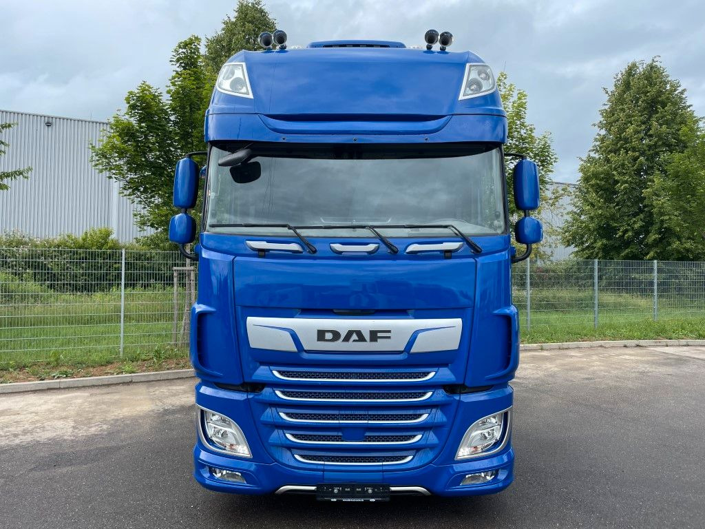 DAF FT XF 530 SSC LD - Tractor unit: picture 2 DAF FT XF 530 SSC LD - Tractor unit: picture 2