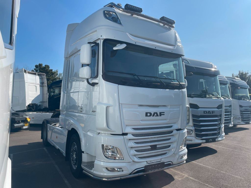 DAF FT XF480 SSC, 2x Tank, Standklima, Lampenbügel DAF FT XF480 SSC, 2x Tank, Standklima, Lampenbügel - Tractor unit: picture 1 DAF FT XF480 SSC, 2x Tank, Standklima, Lampenbügel DAF FT XF480 SSC, 2x Tank, Standklima, Lampenbügel - Tractor unit: picture 1