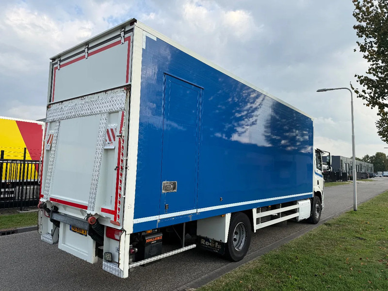 DAF CF 290 2016 - Box truck: picture 3 DAF CF 290 2016 - Box truck: picture 3