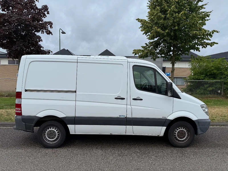 Refrigerated van Mercedes-Benz Sprinter 313 2010 kuhlung diepfreez: picture 8