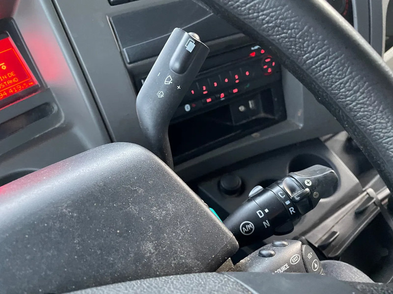 Leasing of Renault Midlum 270 2010 chereau + carrier Renault Midlum 270 2010 chereau + carrier: picture 13