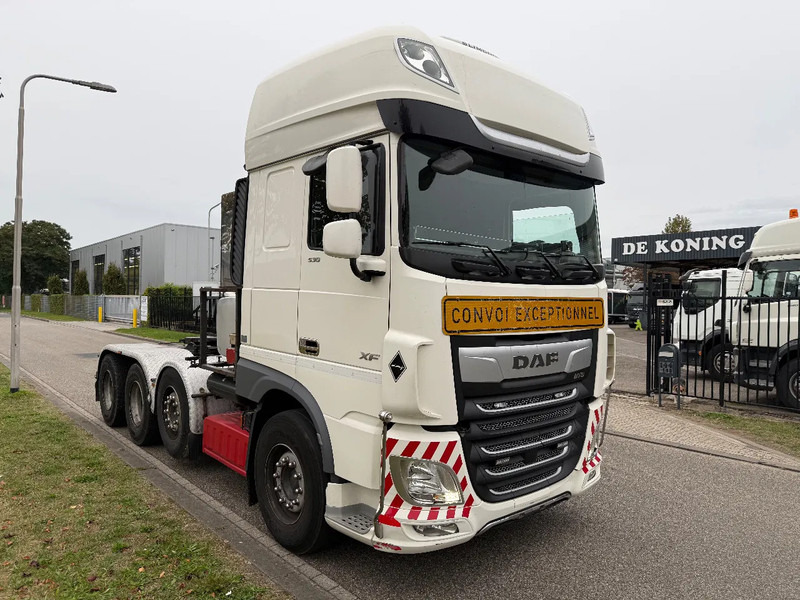 DAF XF 530 FTM 8X4 handgeschakeld 8-2018 retarder - Tractor unit: picture 2 DAF XF 530 FTM 8X4 handgeschakeld 8-2018 retarder - Tractor unit: picture 2
