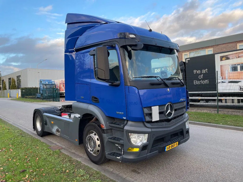 Mercedes-Benz Actros 1833 ! 2018 - Tractor unit: picture 2 Mercedes-Benz Actros 1833 ! 2018 - Tractor unit: picture 2