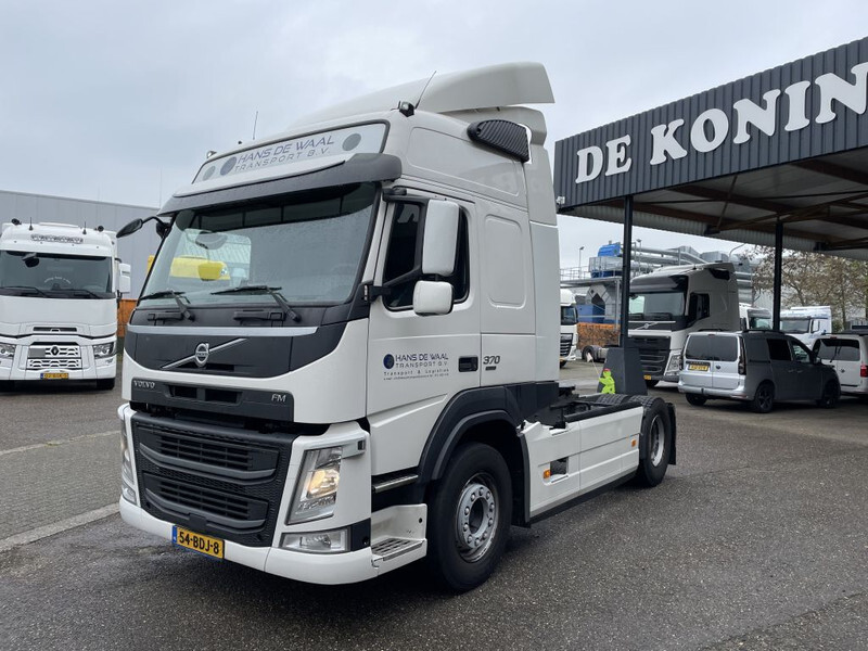 Volvo FM 370 euro 6 - Tractor unit: picture 2 Volvo FM 370 euro 6 - Tractor unit: picture 2