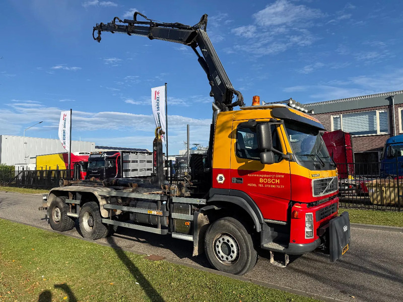 Volvo FM 400 4X4 euro 5 hiab XS 144 PRO - Hook lift truck, Crane truck: picture 2 Volvo FM 400 4X4 euro 5 hiab XS 144 PRO - Hook lift truck, Crane truck: picture 2