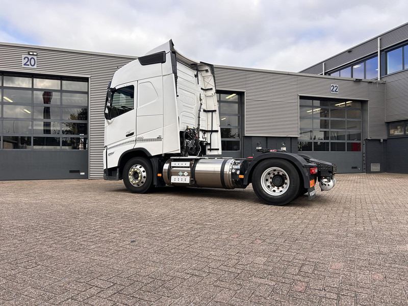 Volvo FH - Tractor unit: picture 2 Volvo FH - Tractor unit: picture 2