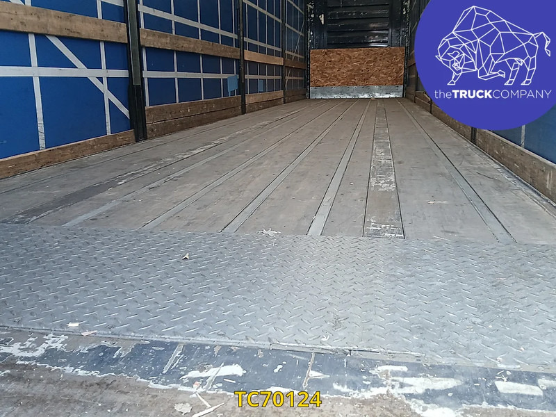 Fruehauf - Curtainsider semi-trailer: picture 3 Fruehauf - Curtainsider semi-trailer: picture 3