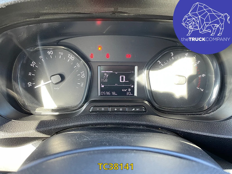 Small van Peugeot Expert 2l 120cv: picture 17