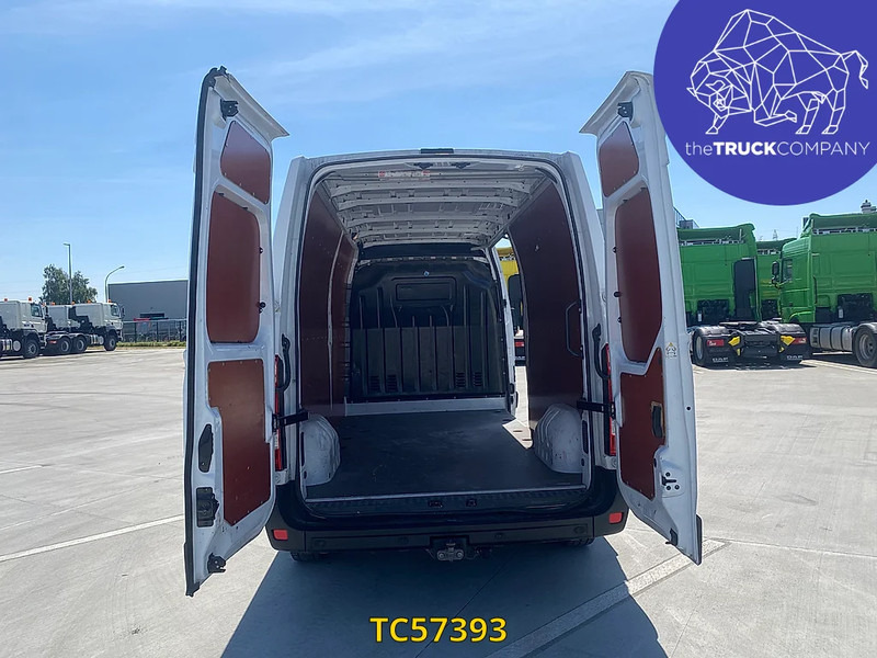 Renault Master 2.3 DCI L3H2 - Panel van: picture 3 Renault Master 2.3 DCI L3H2 - Panel van: picture 3