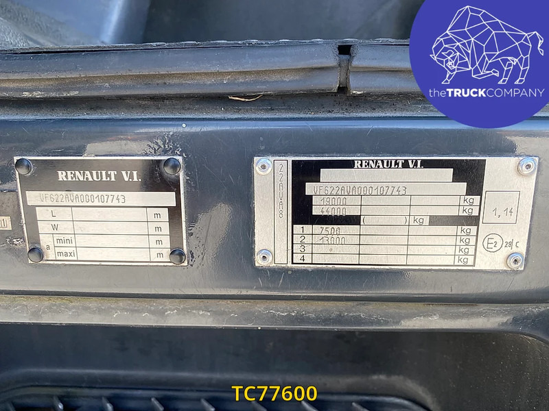 Renault Premium 320 - Box truck: picture 2 Renault Premium 320 - Box truck: picture 2