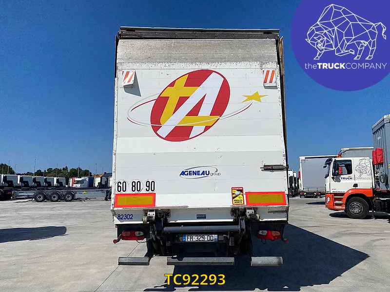 Samro - Curtainsider semi-trailer: picture 4 Samro - Curtainsider semi-trailer: picture 4