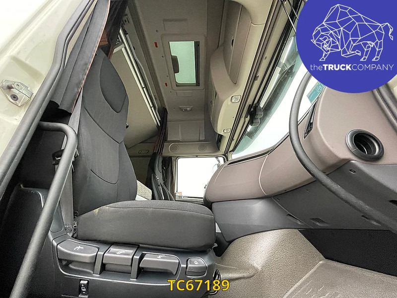 DAF XF 480 - Tractor unit: picture 2 DAF XF 480 - Tractor unit: picture 2