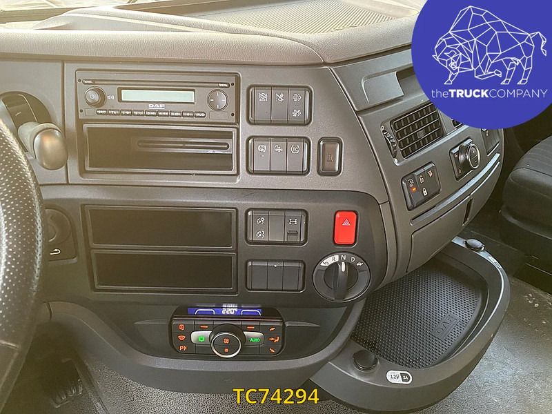 Tractor unit DAF XF Euro6 480: picture 12