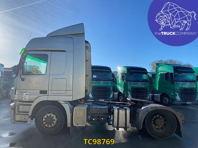 Mercedes-Benz Actros 1844 - Tractor unit: picture 2 Mercedes-Benz Actros 1844 - Tractor unit: picture 2