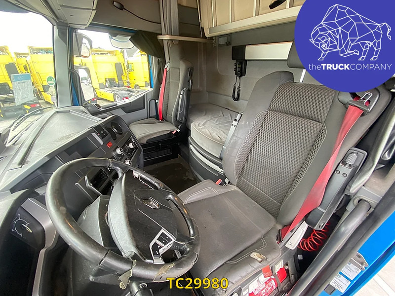 Renault T 520 - Tractor unit: picture 5 Renault T 520 - Tractor unit: picture 5