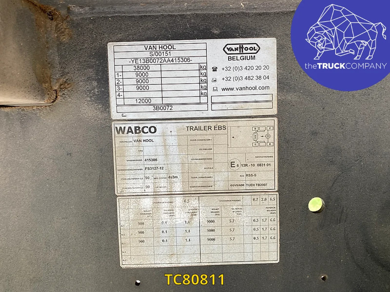 Van Hool - Closed box semi-trailer: picture 2 Van Hool - Closed box semi-trailer: picture 2