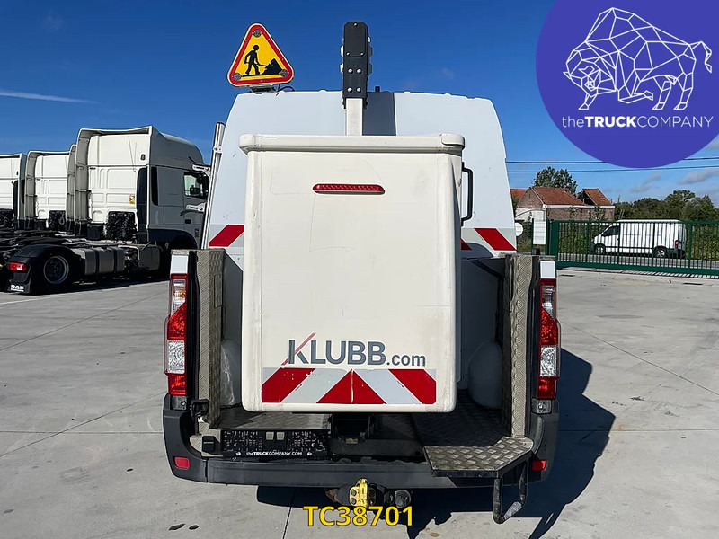 Renault Master tronqué - Van: picture 4 Renault Master tronqué - Van: picture 4