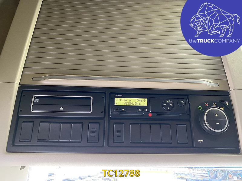 Curtainsider truck Volvo FH 500: picture 16 Curtainsider truck Volvo FH 500: picture 16