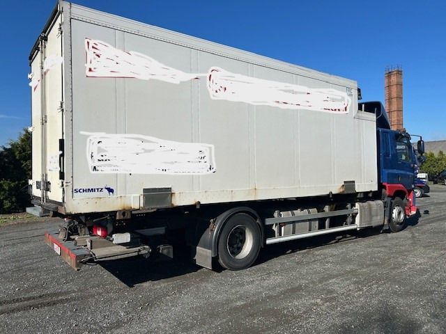Refrigerator truck DAF CF 370 Tiefkühler NUR 426000 km: picture 6