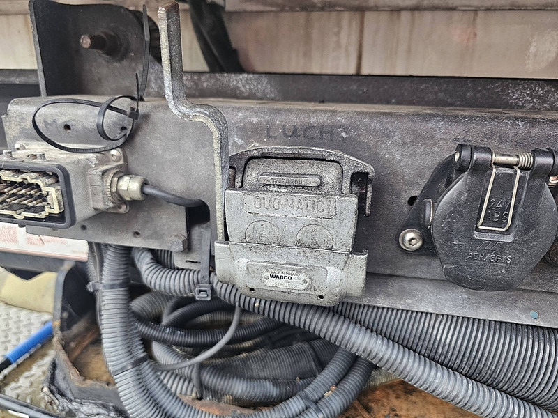 Refrigerator semi-trailer D-Tec CTD-35-02B COMPLETE LZV COMBI: picture 11 Refrigerator semi-trailer D-Tec CTD-35-02B COMPLETE LZV COMBI: picture 11