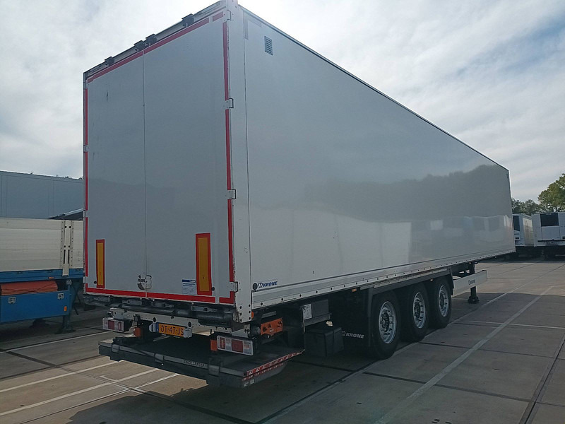 Krone SD DRYLINER 2T TAILLIFT LBW KLEP - Closed box semi-trailer: picture 2 Krone SD DRYLINER 2T TAILLIFT LBW KLEP - Closed box semi-trailer: picture 2