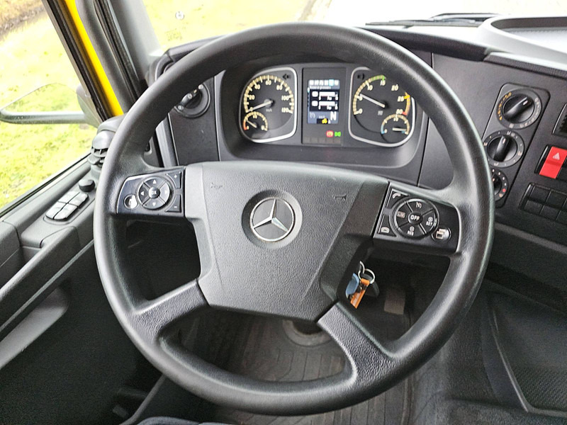 Refrigerator truck Mercedes-Benz ATEGO 1224 CARRIER MULTI LIFT: picture 9 Refrigerator truck Mercedes-Benz ATEGO 1224 CARRIER MULTI LIFT: picture 9