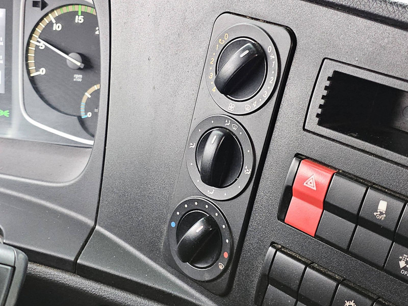 Refrigerator truck Mercedes-Benz ATEGO 1224 CARRIER MULTI LIFT: picture 10 Refrigerator truck Mercedes-Benz ATEGO 1224 CARRIER MULTI LIFT: picture 10