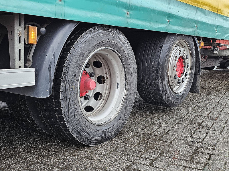 Curtainsider truck Scania S450 6x2*4: picture 15