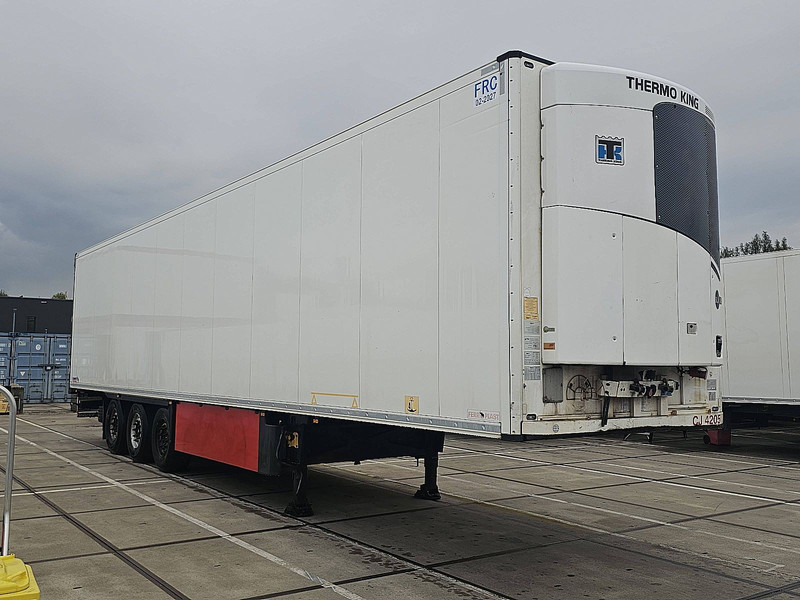 Schmitz Cargobull MEATRAILS - Refrigerator semi-trailer: picture 3 Schmitz Cargobull MEATRAILS - Refrigerator semi-trailer: picture 3