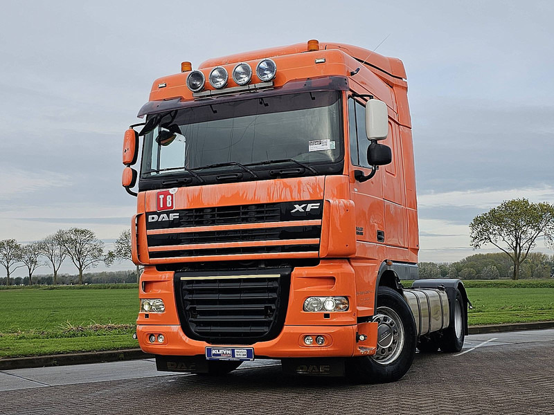 DAF XF 105.460 - Tractor unit: picture 1 DAF XF 105.460 - Tractor unit: picture 1