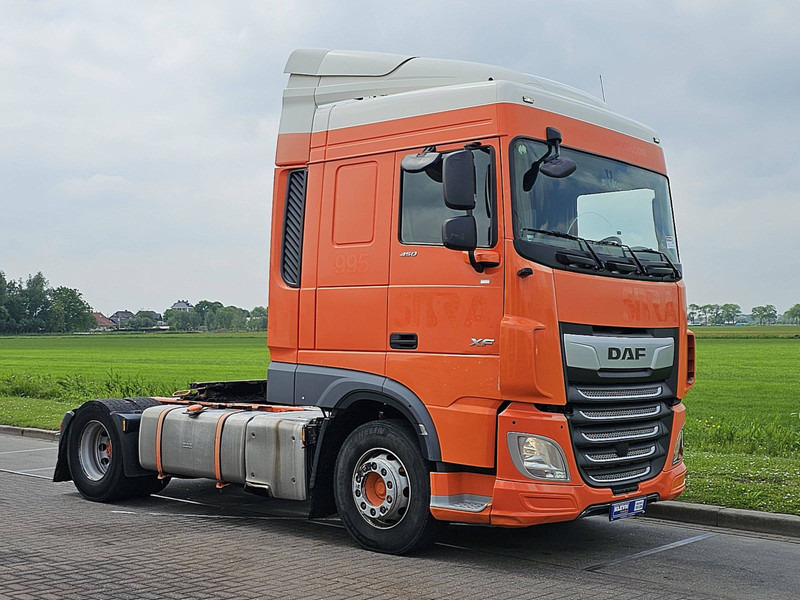DAF XF 450 SPACECAB SPOILERS - Tractor unit: picture 5 DAF XF 450 SPACECAB SPOILERS - Tractor unit: picture 5
