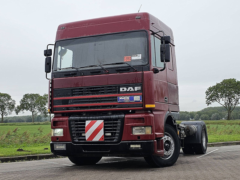 DAF XF 95.380 SPACECAB EURO 2 - Tractor unit: picture 1 DAF XF 95.380 SPACECAB EURO 2 - Tractor unit: picture 1