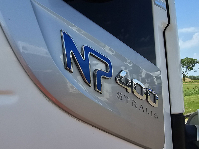 Tractor unit Iveco AS440S40 STRALIS LNG INTARDER: picture 12