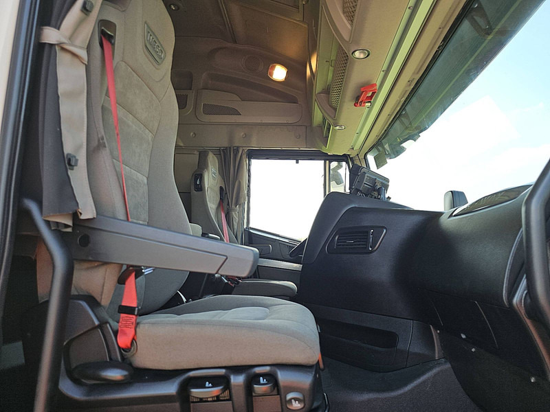 Tractor unit Iveco AS440S40 STRALIS LNG INTARDER: picture 7