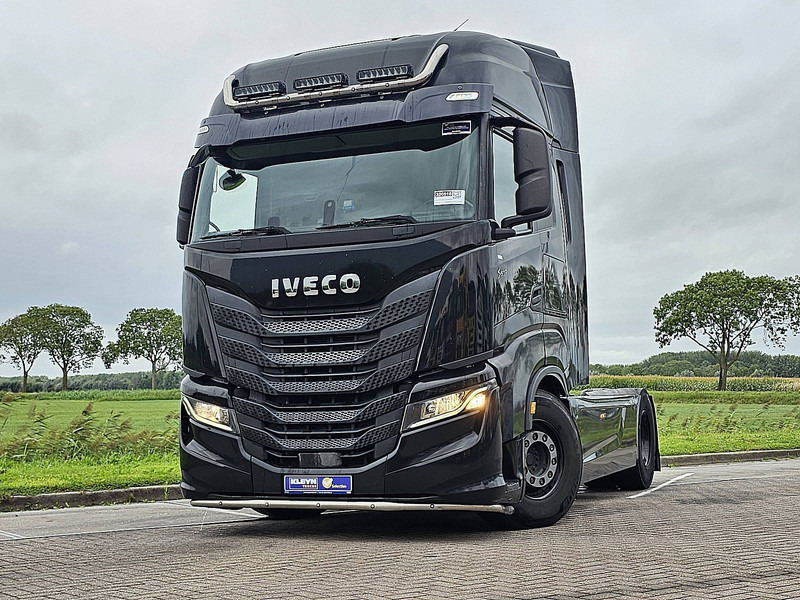 Iveco S-WAY AS440S51 2x tank,frigo - Tractor unit: picture 1 Iveco S-WAY AS440S51 2x tank,frigo - Tractor unit: picture 1