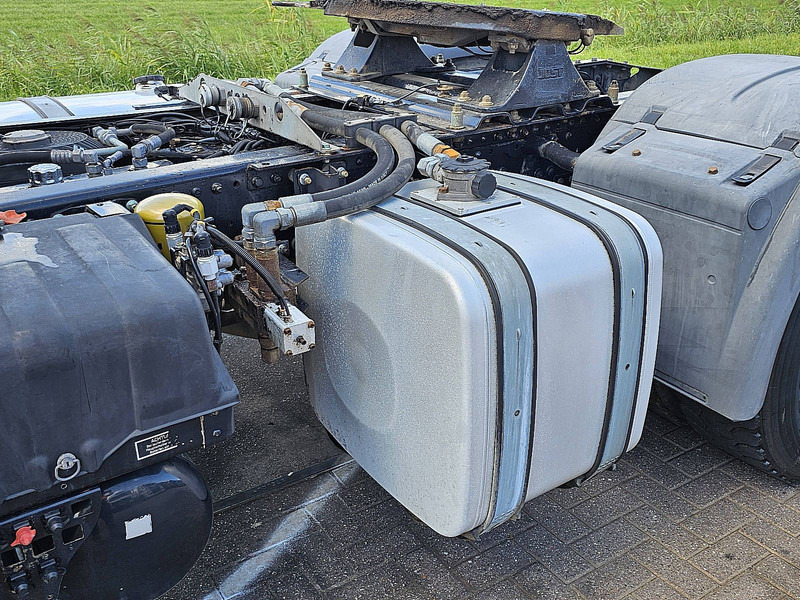 Tractor unit MAN 18.400 TGX HYDRODRIVE 4X4: picture 18