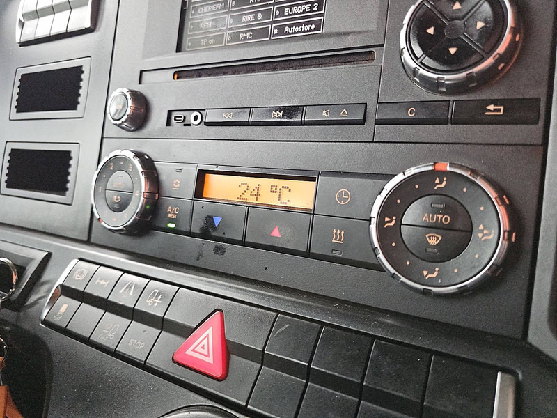 Leasing of Mercedes-Benz ACTROS 1848 LS Mercedes-Benz ACTROS 1848 LS: picture 11 Leasing of Mercedes-Benz ACTROS 1848 LS Mercedes-Benz ACTROS 1848 LS: picture 11